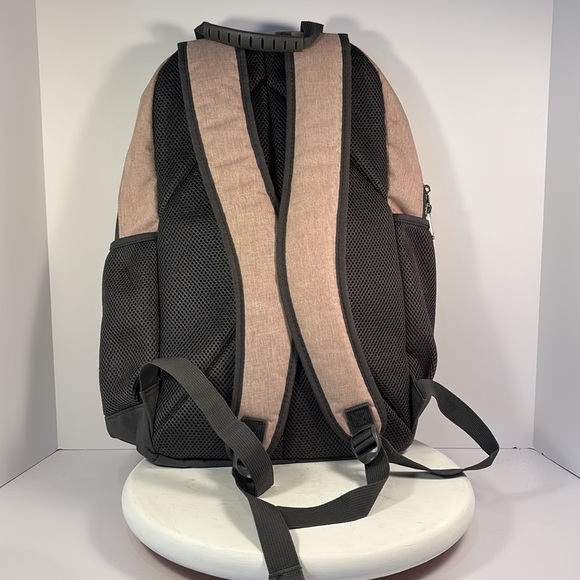 Eastsport Backpack Pink and Gray Great Condition Lots of Storage - Picture 3 of 7